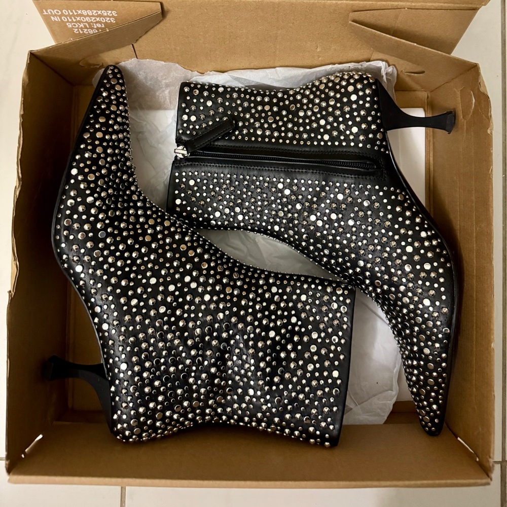 Zara Black Studded  Heeled Ankle Boots - Size 8 - Picture 14 of 16